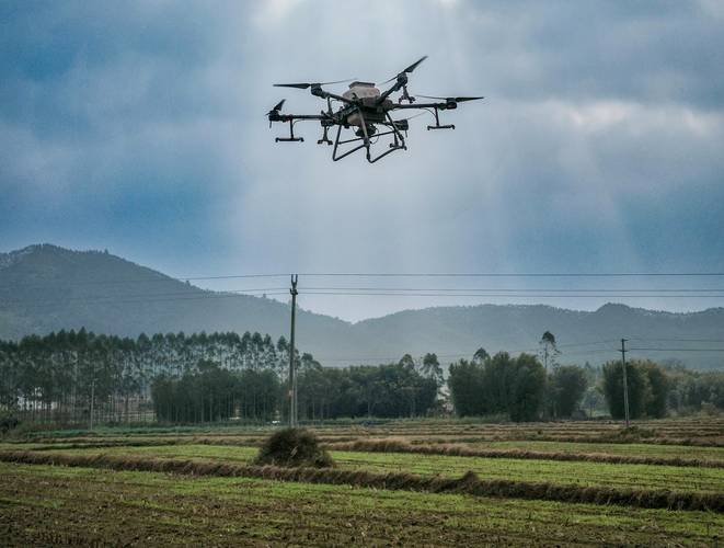 西华县无人机产业园投产 年产能突破5000架助力智慧农业升级