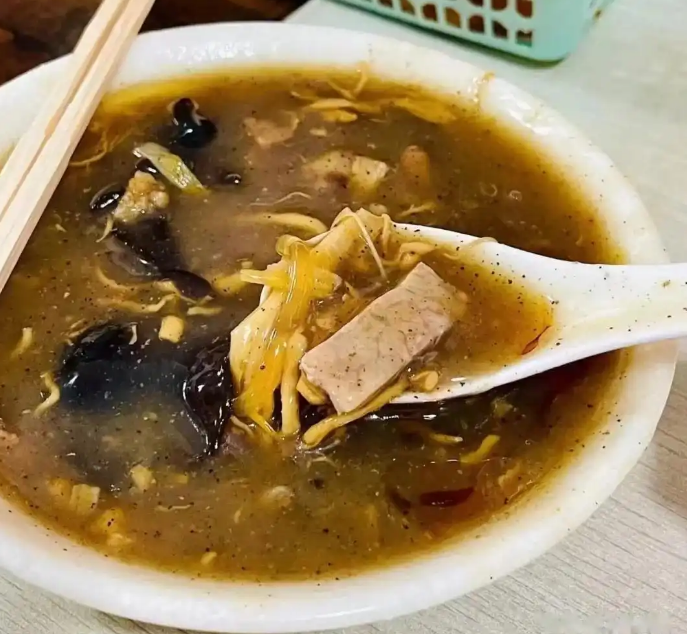 三十味香料酝百年 逍遥胡辣汤香飘中原续写非遗传奇